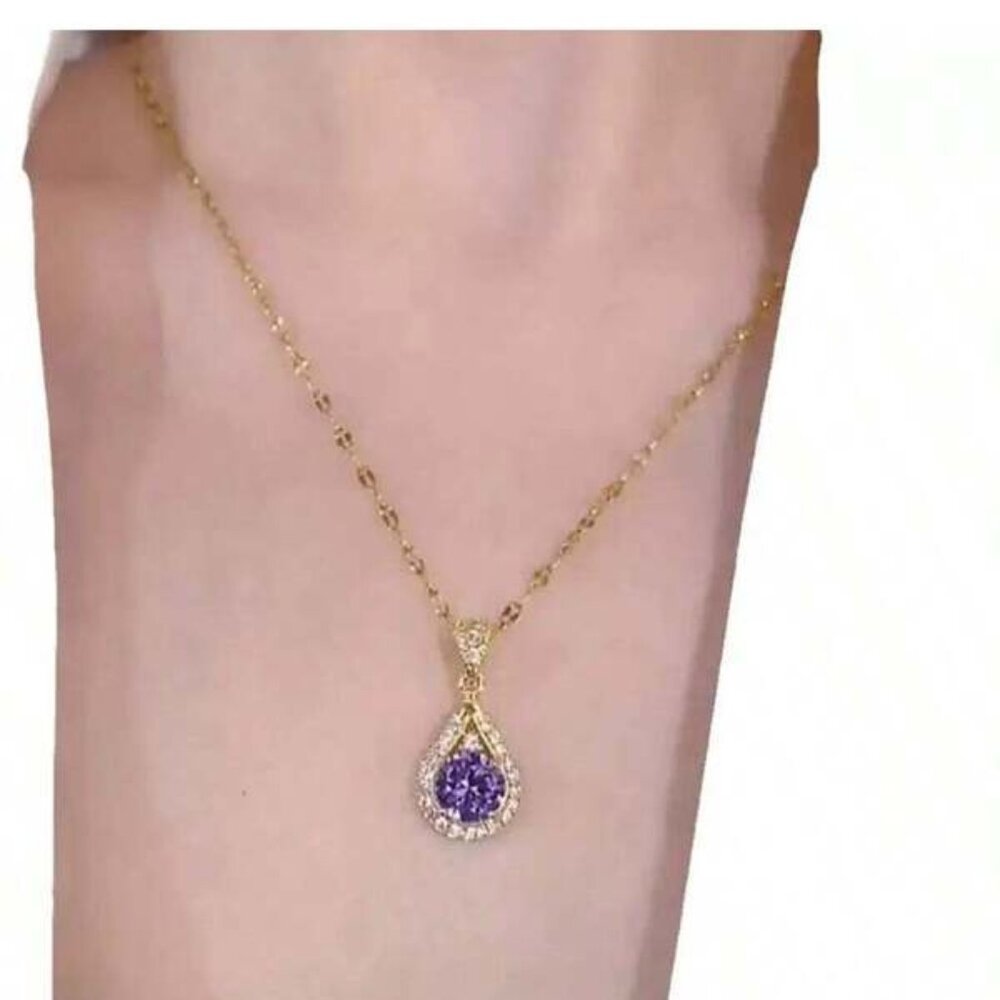 Fashionable Purple Teardrop Pendant Necklace